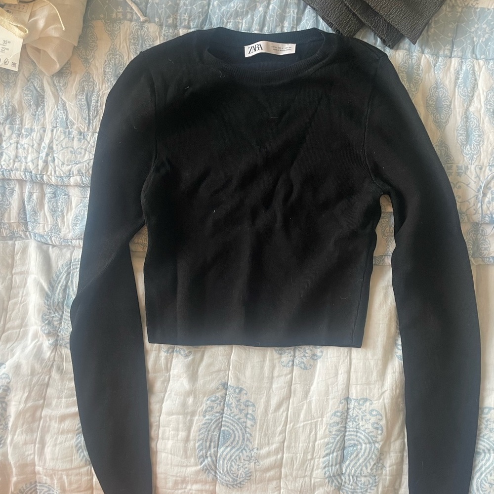 Zara Black Long Sleeve Knit Women's Top